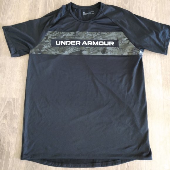 Under Armour Men's Tshirt Heat Gear Loose Fit Size L - Picture 1 of 4